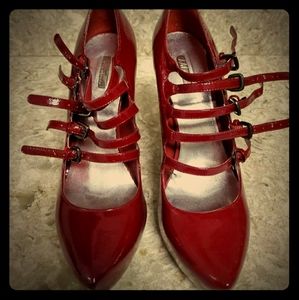 Wild Pair, Red Heels, Size 10